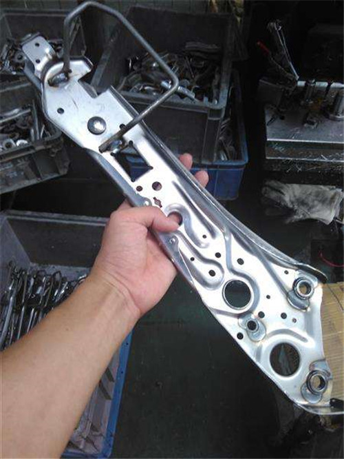 全自動鉚釘（dìng）機零件圖